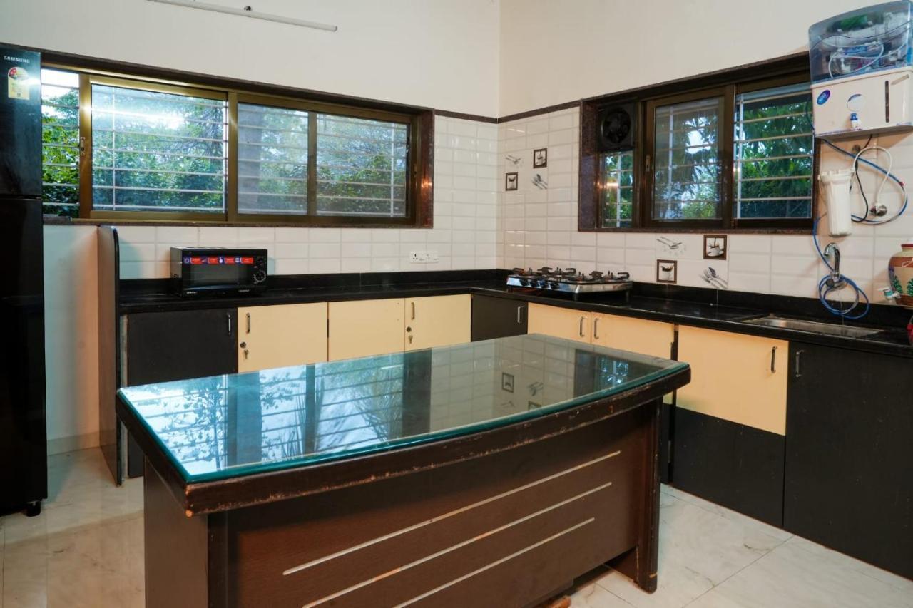 White Coco House 4Bhk Villa Nashik Eksteriør billede